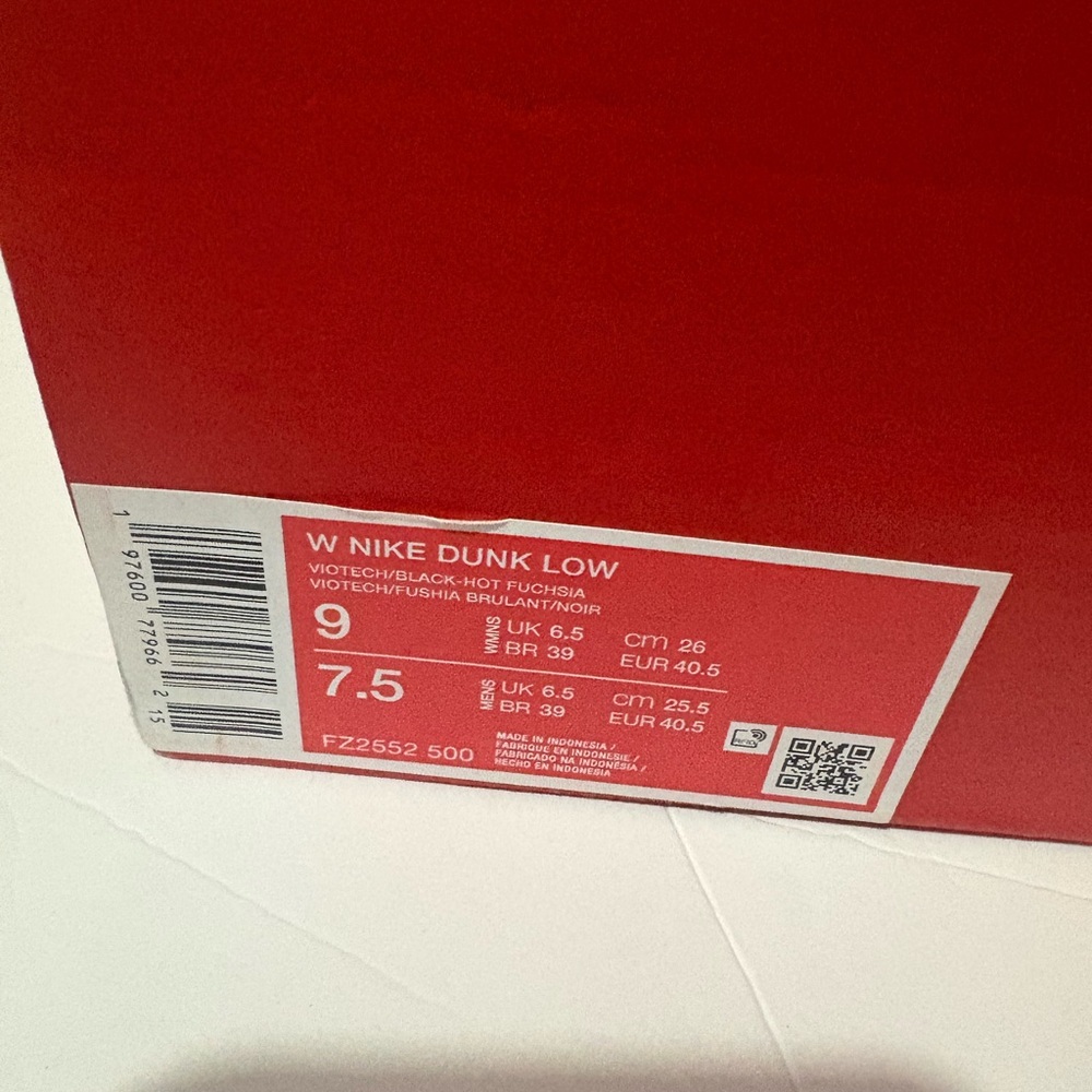 Nike Dunks - image 7